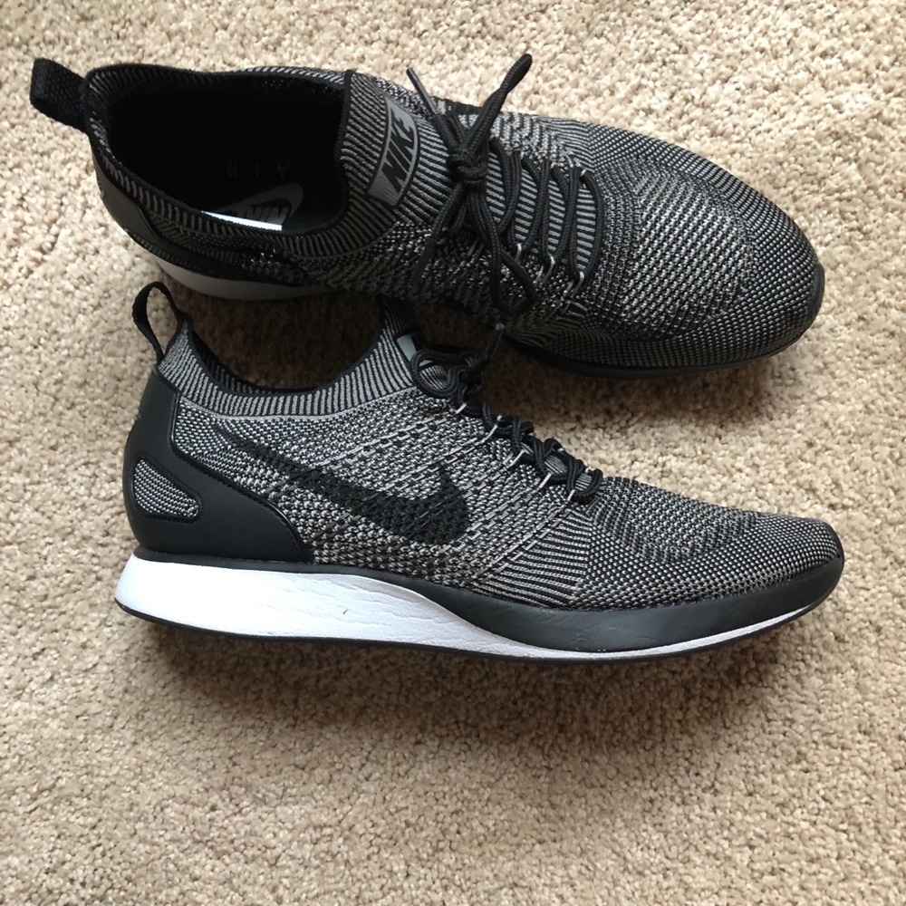 Nike Flyknit Racer